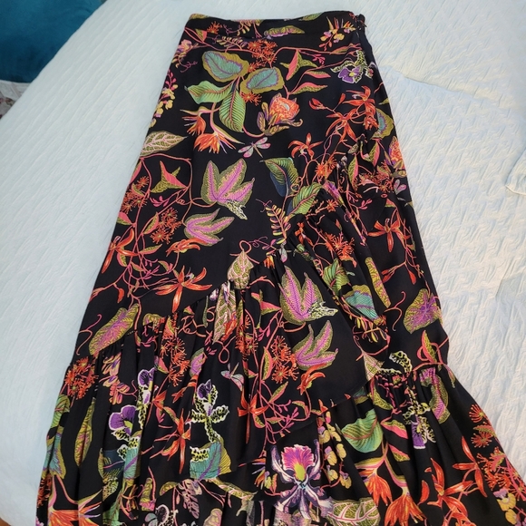 Cute midi skirt - Picture 4 of 15